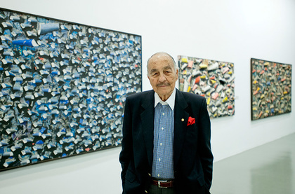 Burhan Doğançay, Turkish Painter, Dies at 83 