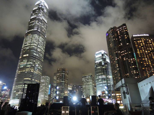 Carsten Nicolai's "Alpha Pulse" Lights Up the Hong Kong Skyline 