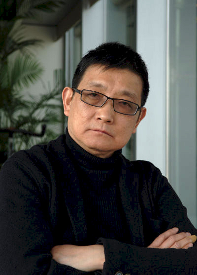 Chinese Curator Huang Zhuan Dies at 58
