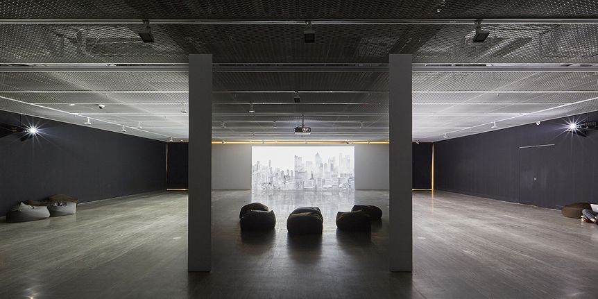 Installation view of QIU ANXIONG’s “The Mirage of Mountains and Seas” at Fosun Foundation Art Center, Shanghai, 2017. Courtesy the artist and Fosun Art Foundation.