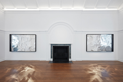 LEE BUL, Civitas Solis, 2015, acrylic mirrors, 122 × 182 × 14.5 cm each. Photo by Jeon Byung-Cheol. Courtesy the artist and Galerie Thaddaeus Ropac, London/Paris/Salzburg.