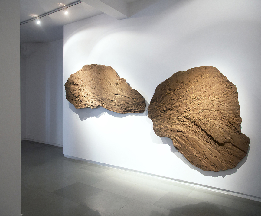 ALWAR BALASUBRAMANIAM, Under Current, 2016, pigment, soil and fiberglass, 227 × 91 × 8 cm and 178 × 149 × 8 cm.