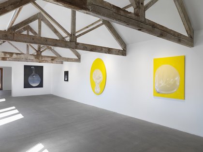 Installation view of TAKESADA MATSUTANI’s “Drop in Time” at Hauser & Wirth, Somerset, 2018. Photo Ken Adlard.