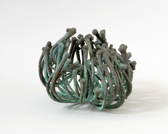 RUTH ASAWA, Untitled (S.132, Freestanding Electroplated Tied-Wire, Organic Form Based on Nature), circa 1963, electroplated copper wire, 16.5 × 21.6 × 21.6 cm. Photo by Laurence Cuneo. Copyright the Estate of Ruth Asawa. Courtesy the Estate of Ruth Asawa and David Zwirner.