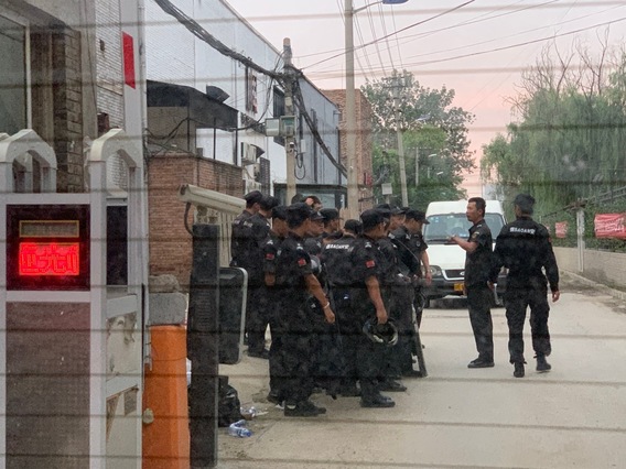 Police began evicting artists from their studios in Beijing’s Huantie Art District (pictured) on July 7. Three days later, authorities started to clear Luomahu Art District as well. Image via artist Yang Xinshou’s Weibo post.