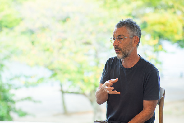  Living Fictions, Actualizing Worlds: Interview with Pierre Huyghe
