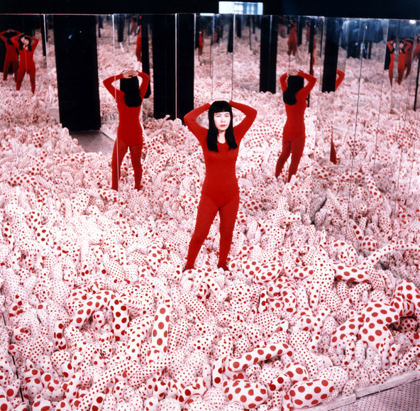 The Life of Yayoi Kusama Through Images 